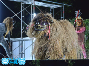 沖縄伝統芸能_獅子舞（奥間集落）獅子舞